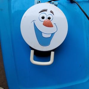 Olaf waffle maker